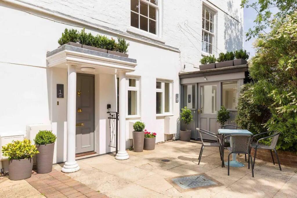 Fabulous Ground Floor Apartment. Great Malvern Bagian luar foto