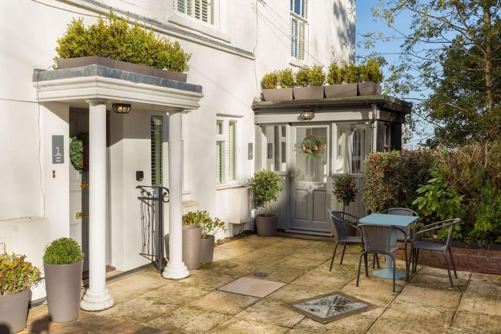 Fabulous Ground Floor Apartment. Great Malvern Bagian luar foto